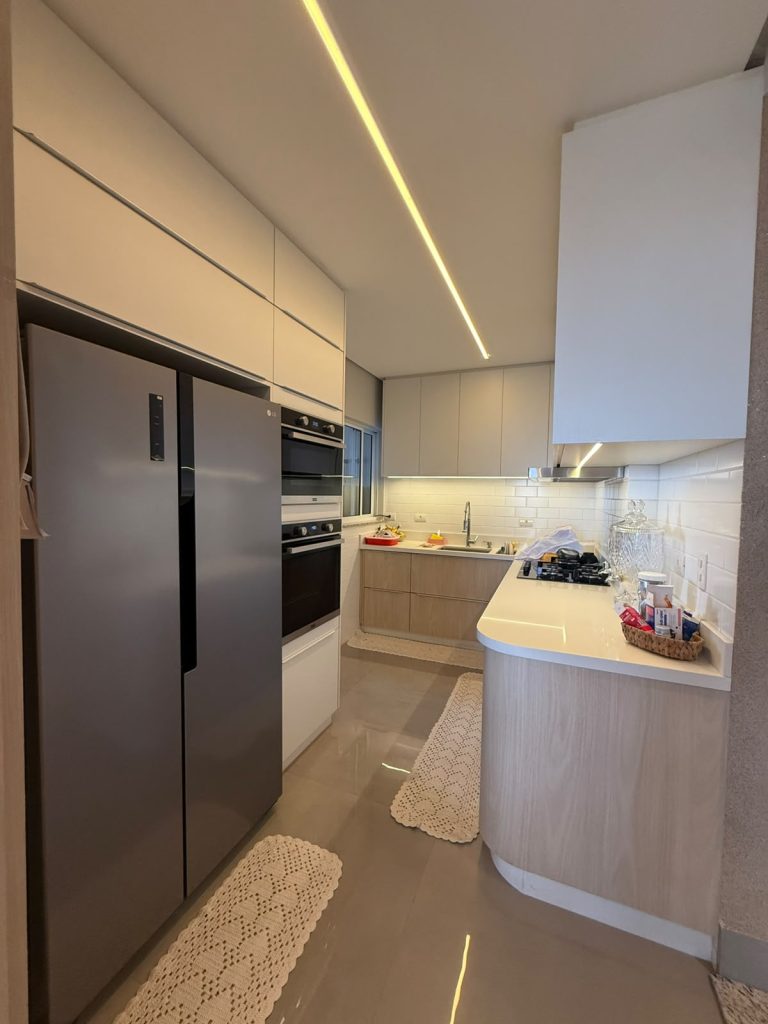 Apartamento Mobiliado de Alto Padrão | Pronto para Morar.