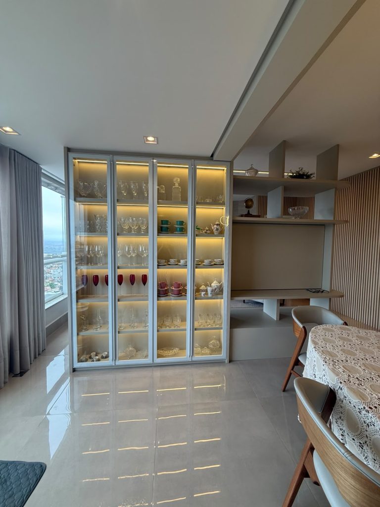 Apartamento Mobiliado de Alto Padrão | Pronto para Morar.