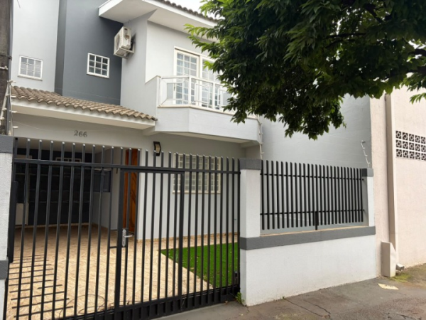 Sobrado Centro
