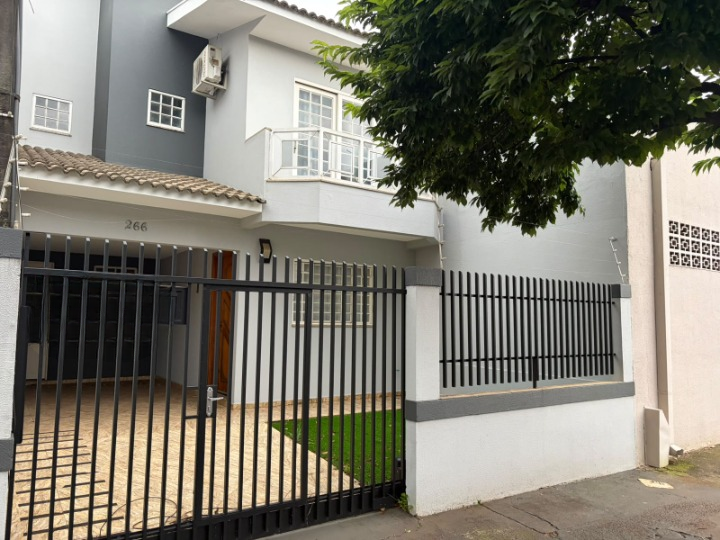 Sobrado Centro